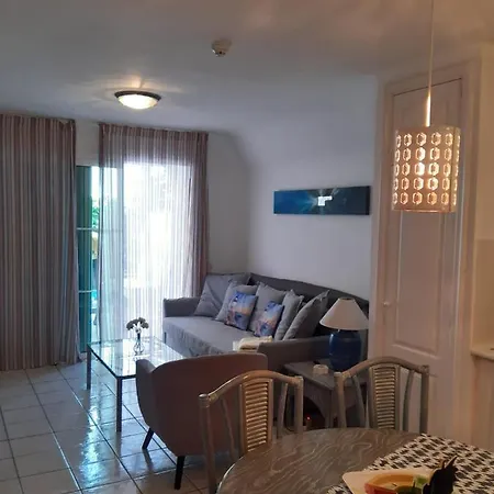 Rocas Del Mar Tenerife Apartment